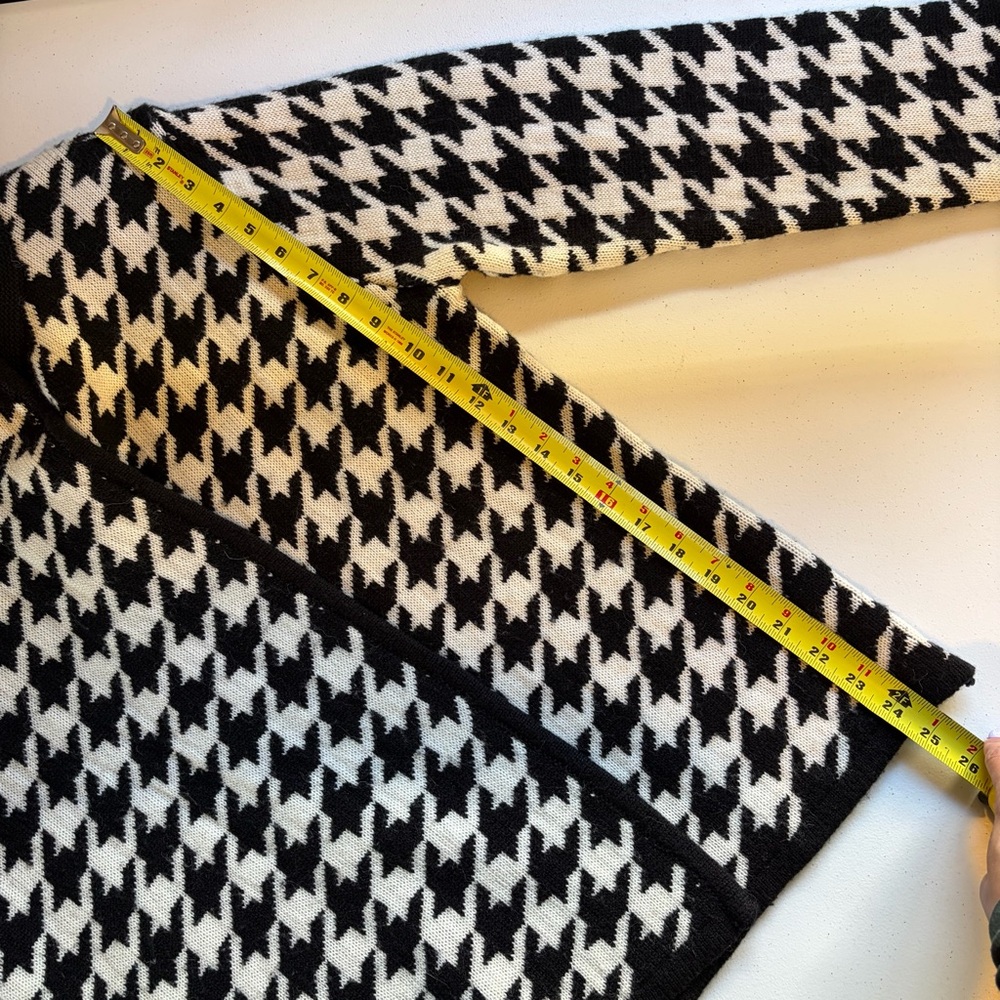 Vintage 90s Black White Houndstooth Knit Cardigan Sweater Cardigan Size Medium - Picture 10 of 11